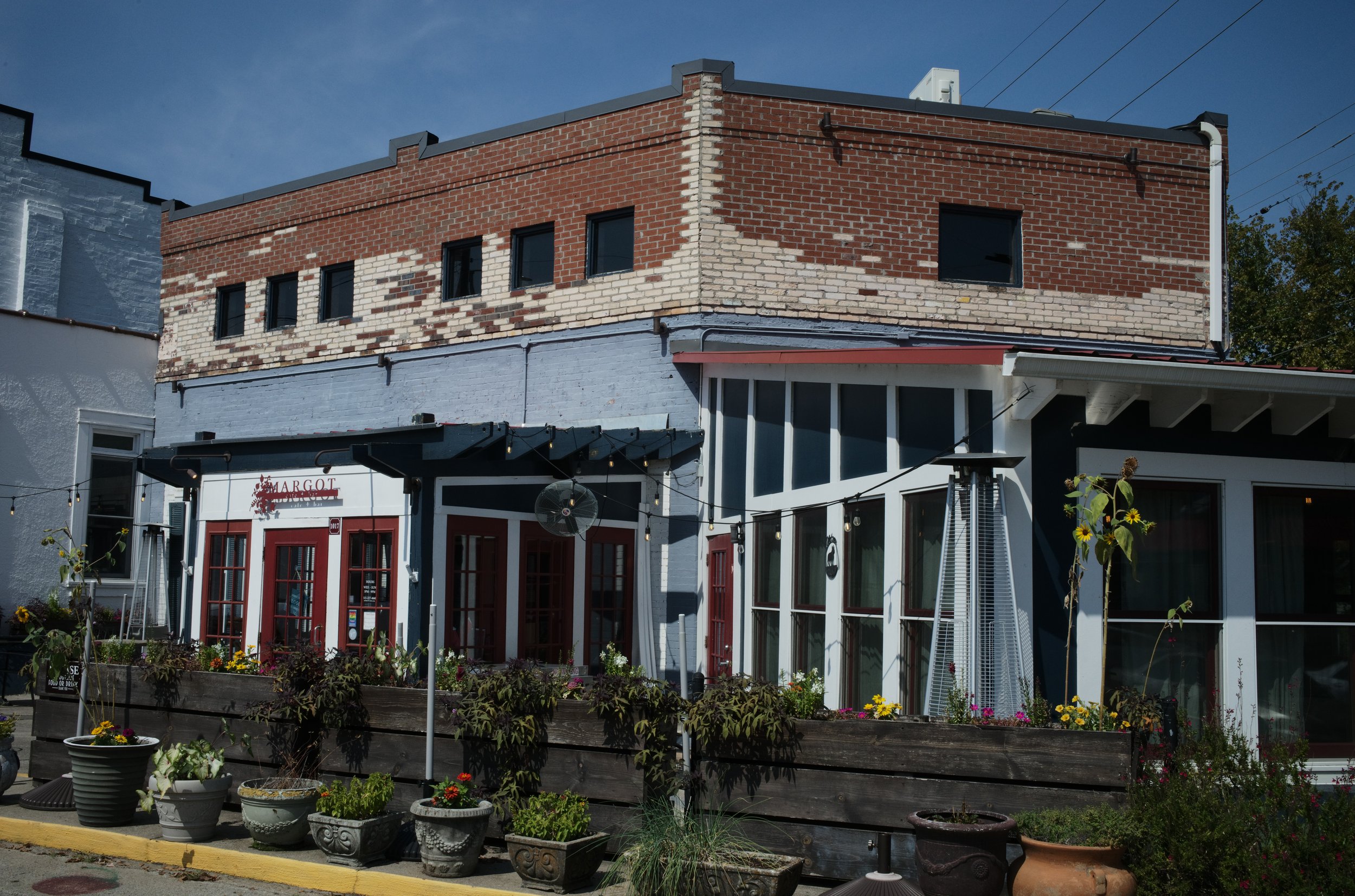 Margot Cafe & Bar