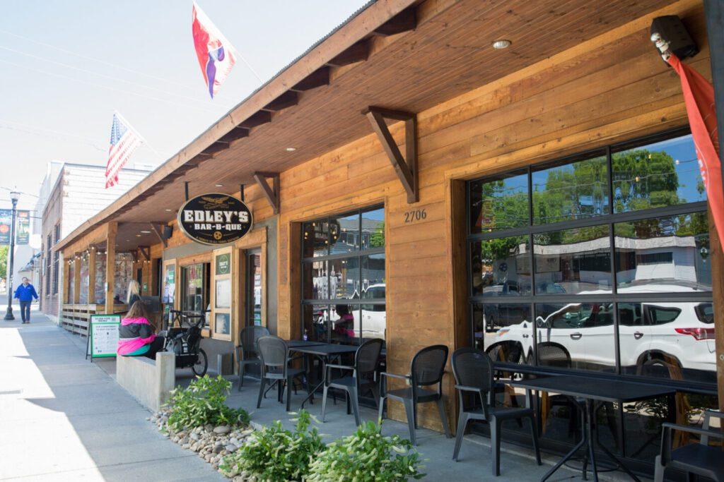 Edley's Bar-B-Que (East Nashville)