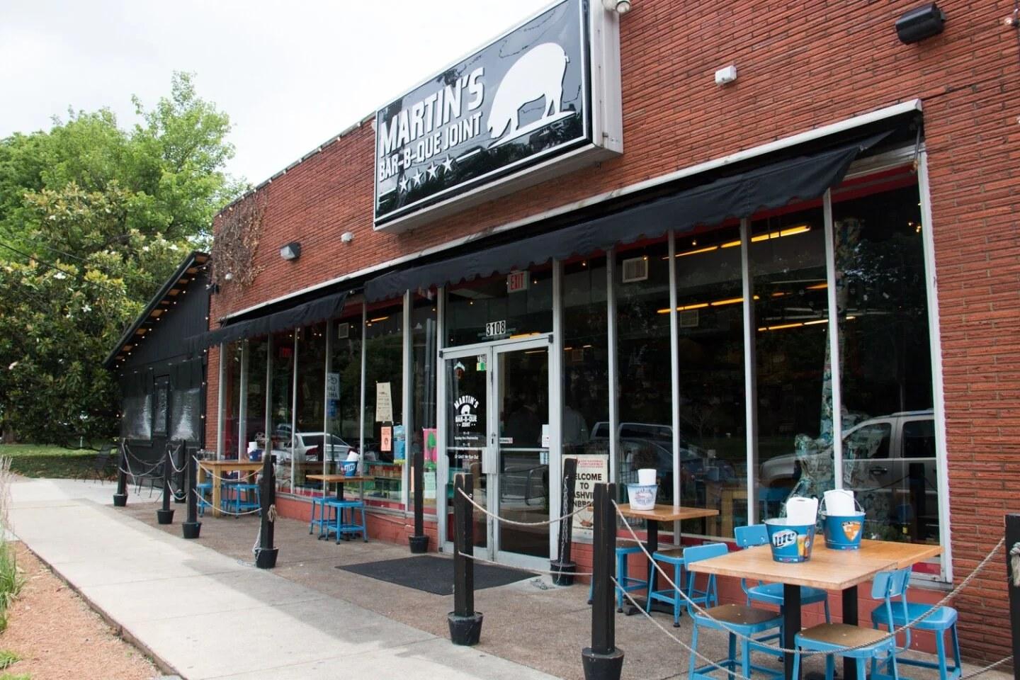 Martin's Bar-B-Que Joint (Belmont)