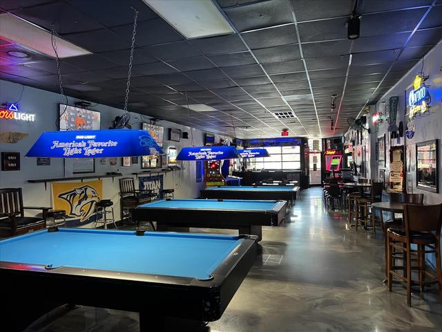 Players Inn, Bellevue